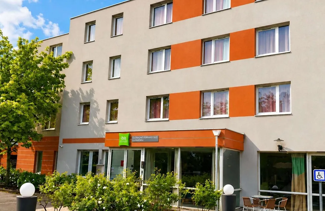 ibis Styles Clermont Ferrand Sud La Pardieu-1