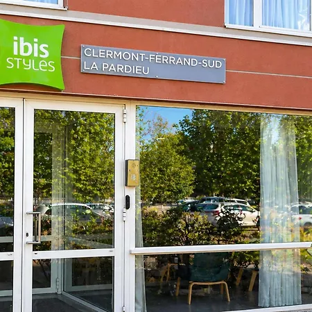 Ibis Styles Clermont Ferrand Sud La Pardieu-3
